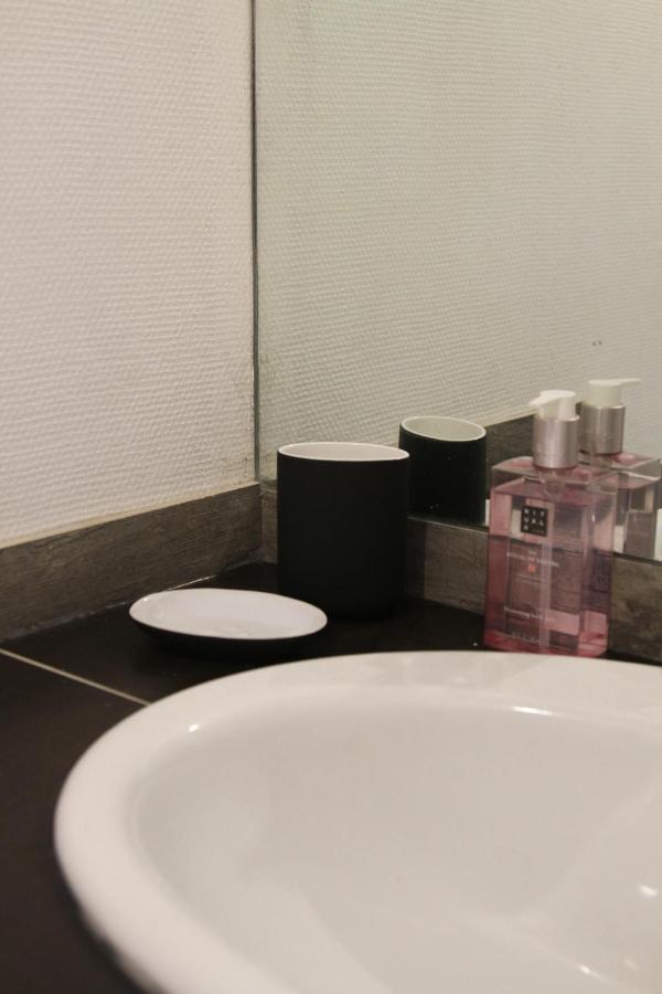 Le Grand Appart' Proche Commerces Flers  Esterno foto