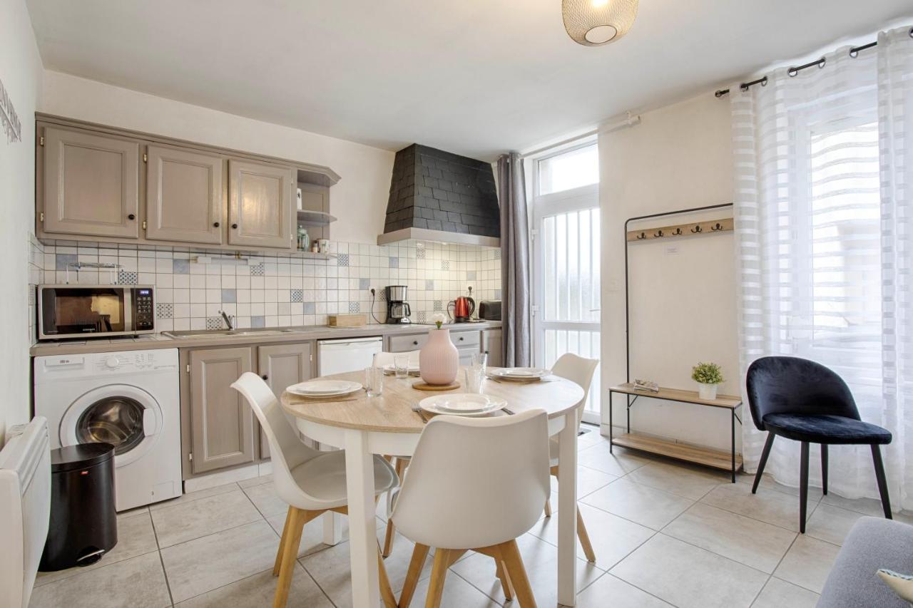 Le Grand Appart' Proche Commerces Flers  Esterno foto